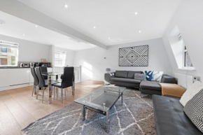 Split Level 3 Bed Apartment- Kings Cross Station